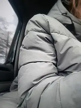 GoldenFlameGoddess online show from March 12, 2025, 12:42 am