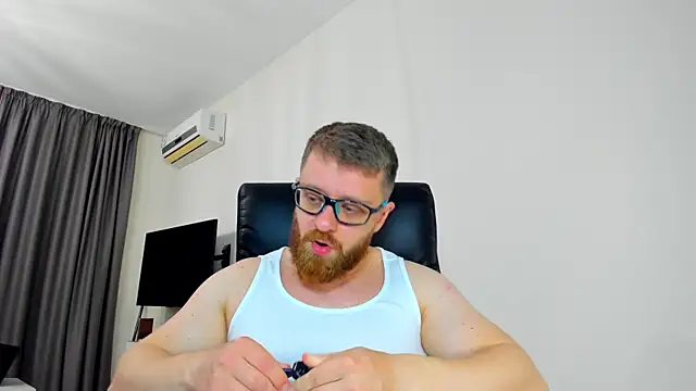 Findom guy online show from April 6, 2026, 8:48 am