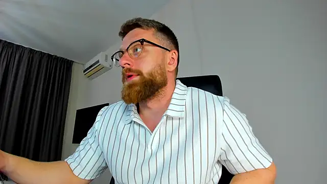 Findom guy online show from April 23, 2026, 3:03 pm