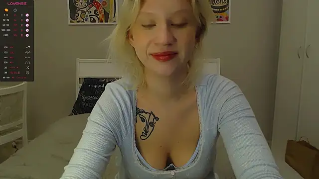 Snapshot of amelia_lye chatting on March 10, 2025, 4:03 pm amelia lye online show from March 10, 2025, 4:03 pm