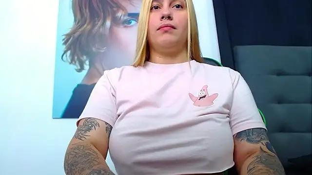 Snapshot of hanna_rabbit_ chatting on December 4, 2024, 9:57 pm hanna rabbit online show from December 4, 2024, 9:57 pm