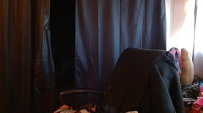 SimoneMoore online show from March 14, 2025, 8:17 pm