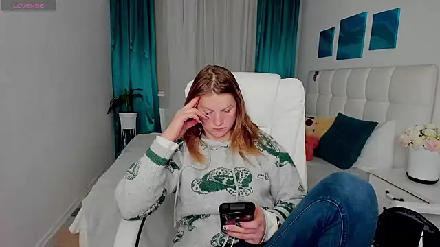 Snapshot of Kathlyn__Heath chatting on February 4, 2025, 12:29 am Kathlyn Heath online show from February 4, 2025, 12:29 am