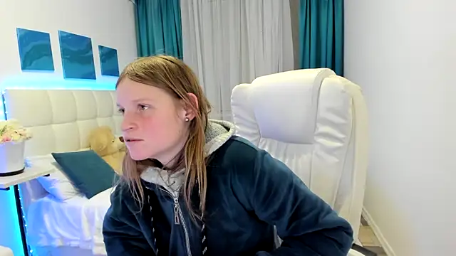 Snapshot of Kathlyn__Heath chatting on February 15, 2025, 7:39 pm Kathlyn Heath online show from February 15, 2025, 7:39 pm