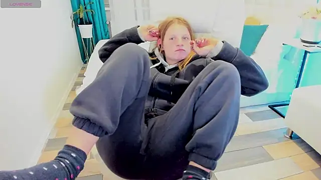 Snapshot of Kathlyn__Heath chatting on February 20, 2025, 7:19 pm Kathlyn Heath online show from February 20, 2025, 7:19 pm