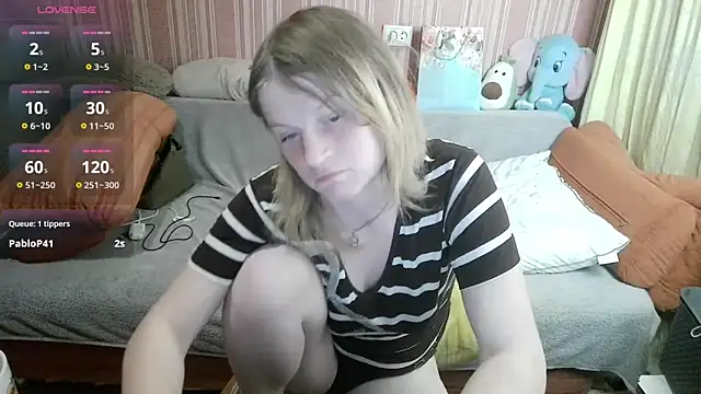 Kathlyn  Heath online show from May 16, 2026, 8:29 pm