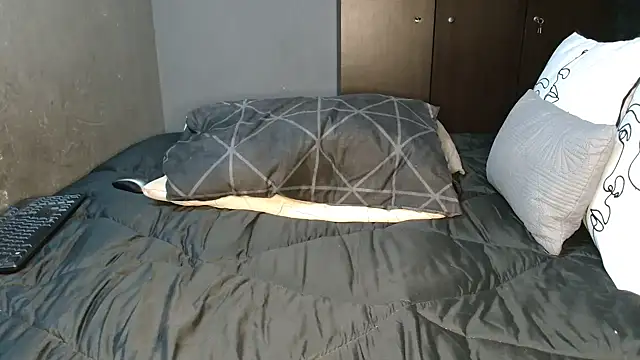 Snapshot of CURVEYDOLLXX chatting on February 22, 2025, 7:01 am CURVEYDOLLXX online show from February 22, 2025, 7:01 am