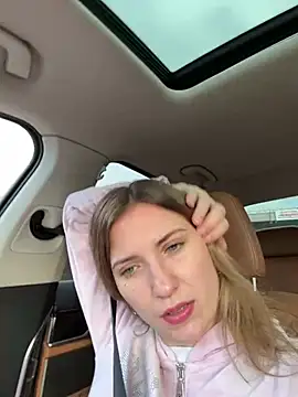 Snapshot of secretcrazy69 chatting on January 3, 2025, 10:31 am secretcrazy69 online show from January 3, 2025, 10:31 am