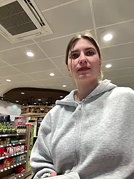 Snapshot of secretcrazy69 chatting on February 5, 2025, 9:29 pm secretcrazy69 online show from February 5, 2025, 9:29 pm