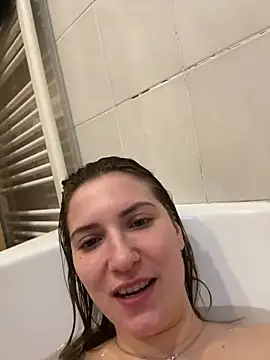 Snapshot of secretcrazy69 chatting on March 1, 2025, 11:17 am secretcrazy69 online show from March 1, 2025, 11:17 am