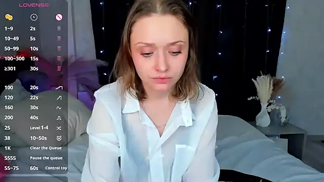 Snapshot of Linda_Bryant chatting on February 8, 2025, 4:03 am Linda Bryant online show from February 8, 2025, 4:03 am