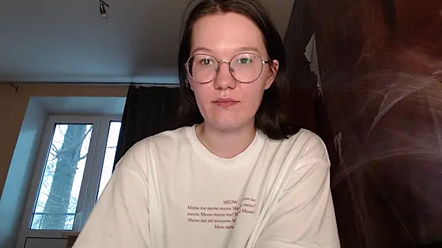 Snapshot of MiriamOr chatting on January 15, 2025, 11:32 am MiriamOr online show from January 15, 2025, 11:32 am