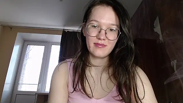 Snapshot of MiriamOr chatting on January 31, 2025, 10:20 am MiriamOr online show from January 31, 2025, 10:20 am