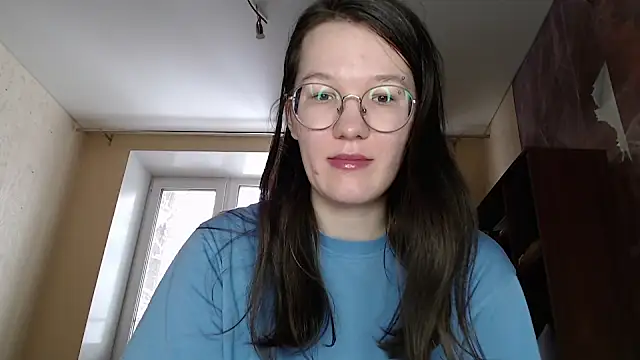 Snapshot of MiriamOr chatting on February 5, 2025, 7:18 am MiriamOr online show from February 5, 2025, 7:18 am