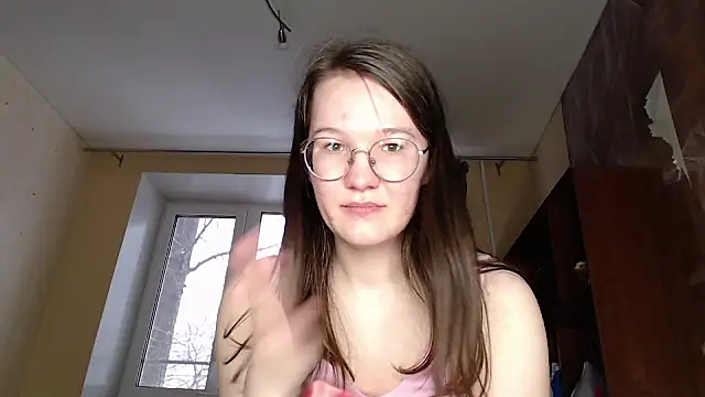 Snapshot of MiriamOr chatting on February 9, 2025, 1:25 pm MiriamOr online show from February 9, 2025, 1:25 pm