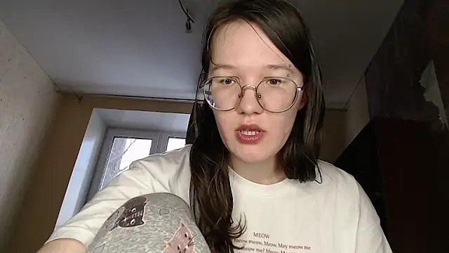 MiriamOr online show from February 12, 2025, 11:07 am