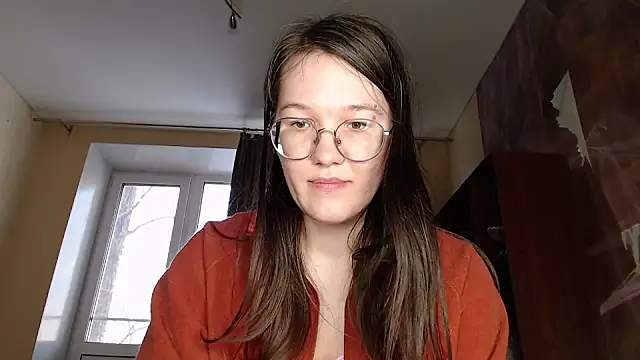 Snapshot of MiriamOr chatting on February 13, 2025, 10:23 am MiriamOr online show from February 13, 2025, 10:23 am