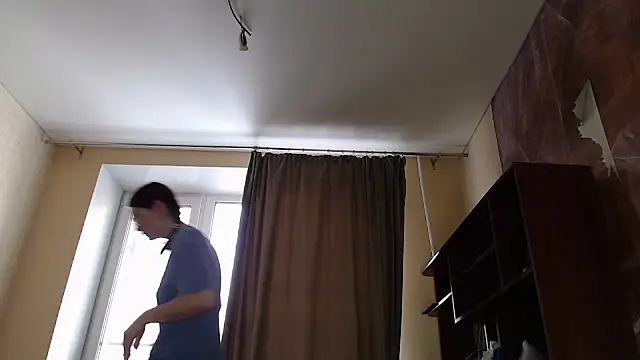 Snapshot of MiriamOr chatting on February 14, 2025, 7:17 am MiriamOr online show from February 14, 2025, 7:17 am