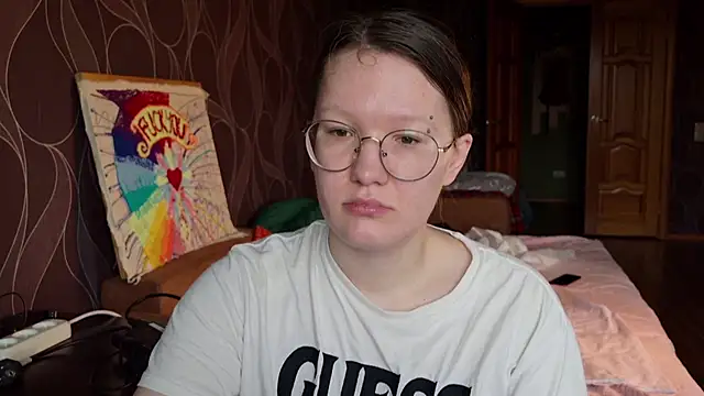 Snapshot of MiriamOr chatting on October 31, 2025, 7:42 am MiriamOr online show from October 31, 2025, 7:42 am