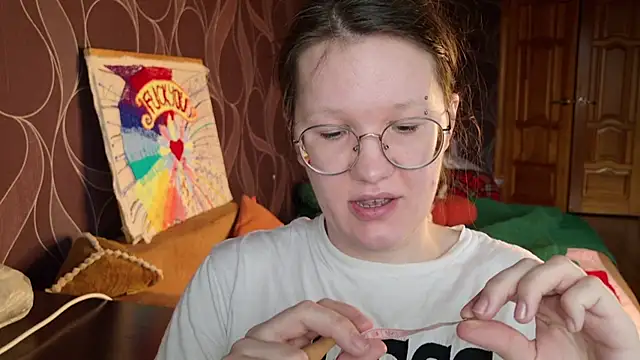 Snapshot of MiriamOr chatting on November 14, 2025, 7:29 am MiriamOr online show from November 14, 2025, 7:29 am