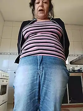 Snapshot of mariy522 chatting on July 16, 2026, 11:49 am mariy522 online show from July 16, 2026, 11:49 am