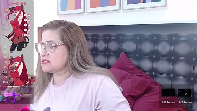Snapshot of sandra_20 chatting on July 28, 2026, 5:56 pm sandra 20 online show from July 28, 2026, 5:56 pm