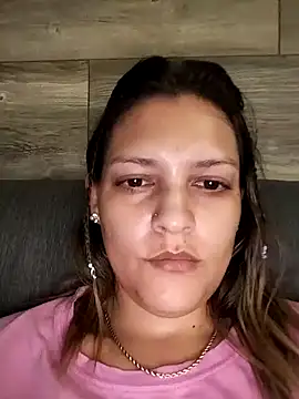 Snapshot of Mia_Hampton chatting on December 19, 2024, 9:06 pm Mia Hampton online show from December 19, 2024, 9:06 pm