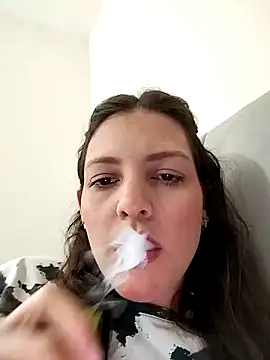 Snapshot of Mia_Hampton chatting on March 14, 2025, 5:46 pm Mia Hampton online show from March 14, 2025, 5:46 pm