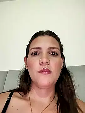 Snapshot of Mia_Hampton chatting on March 19, 2025, 12:37 am Mia Hampton online show from March 19, 2025, 12:37 am