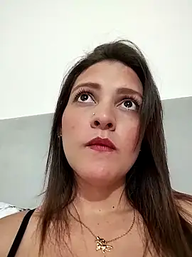 Snapshot of Mia_Hampton chatting on March 22, 2025, 10:59 pm Mia Hampton online show from March 22, 2025, 10:59 pm