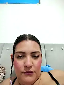 Snapshot of Mia_Hampton chatting on March 27, 2026, 9:25 pm Mia Hampton online show from March 27, 2026, 9:25 pm