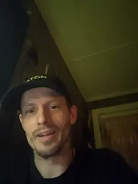 Snapshot of KBONE36 chatting on December 31, 2024, 8:48 am KBONE36 online show from December 31, 2024, 8:48 am