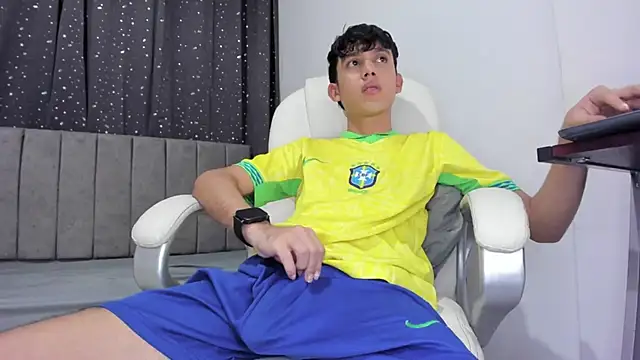 The skinnyguys online show from January 14, 2025, 12:22 am