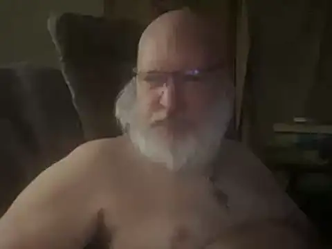 44jon44 online show from December 4, 2024, 6:22 am