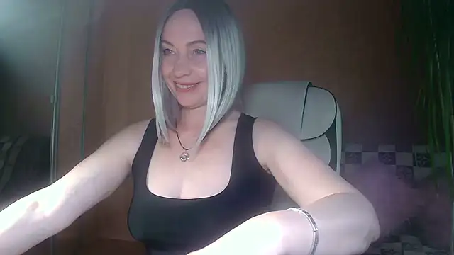 Roxolana Drim online show from June 2, 2026, 9:33 am