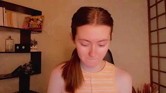 KateCuddle online show from February 5, 2025, 6:46 am