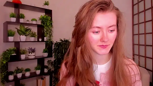 KateCuddle online show from October 8, 2025, 2:20 am