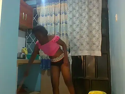 Snapshot of Eminent_Ride chatting on September 17, 2025, 7:37 pm Eminent Ride online show from September 17, 2025, 7:37 pm