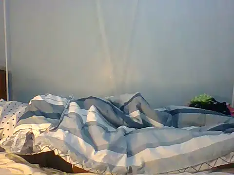 Snapshot of Eminent_Ride chatting on October 1, 2025, 3:01 am Eminent Ride online show from October 1, 2025, 3:01 am