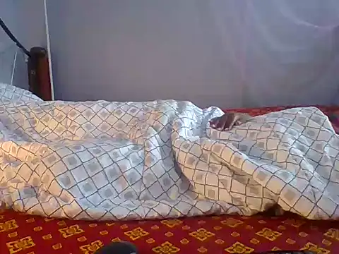 Snapshot of Eminent_Ride chatting on December 16, 2025, 5:12 am Eminent Ride online show from December 16, 2025, 5:12 am