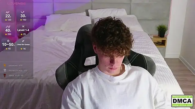 Snapshot of cute_thomas chatting on January 24, 2025, 10:08 pm cute thomas online show from January 24, 2025, 10:08 pm