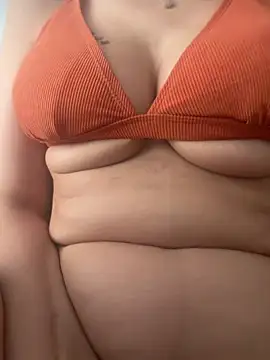 AmazingBitch online show from March 15, 2026, 10:32 am