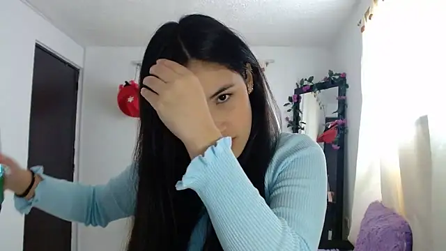 Snapshot of InocentHeaven1 chatting on January 31, 2025, 12:51 pm InocentHeaven1 online show from January 31, 2025, 12:51 pm