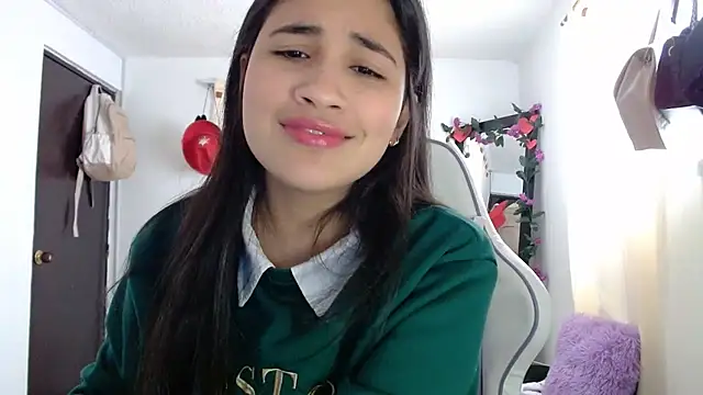 Snapshot of InocentHeaven1 chatting on February 22, 2025, 9:59 pm InocentHeaven1 online show from February 22, 2025, 9:59 pm