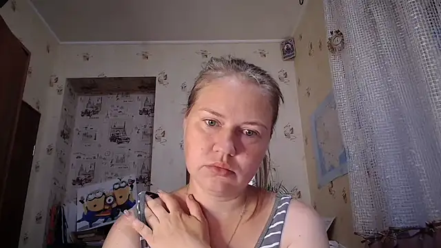 Snapshot of dream_alexa chatting on July 2, 2026, 1:27 am dream alexa online show from July 2, 2026, 1:27 am