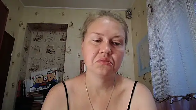 Snapshot of dream_alexa chatting on July 13, 2026, 2:03 am dream alexa online show from July 13, 2026, 2:03 am