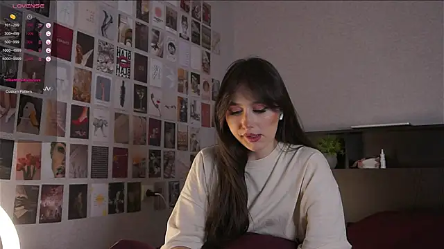 itssophiie online show from October 17, 2025, 10:45 pm