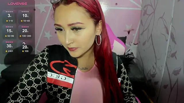 Snapshot of lucy_beatifull chatting on February 23, 2025, 10:20 pm lucy beatifull online show from February 23, 2025, 10:20 pm