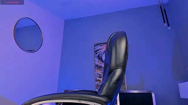 SophieBarnett online show from December 16, 2025, 1:10 am