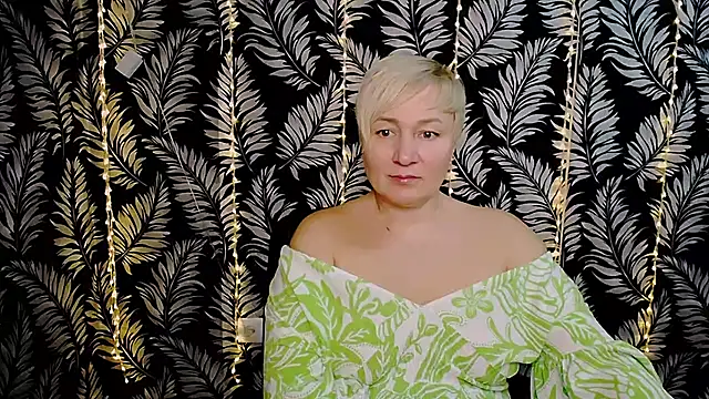 Olivia playful online show from February 24, 2025, 12:16 pm